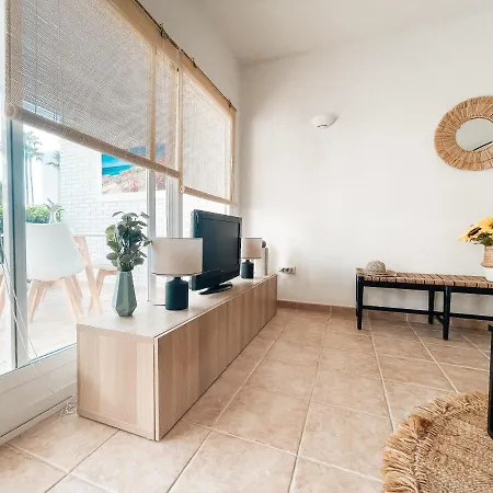 A Un Paso De La Playa Con Piscina Privada *