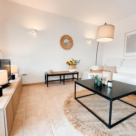 A Un Paso De La Playa Con Piscina Privada