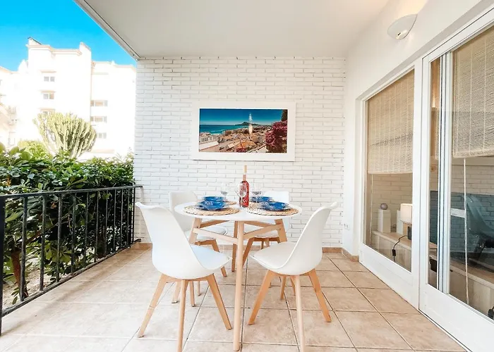A Un Paso De La Playa Con Piscina Privada El Albir