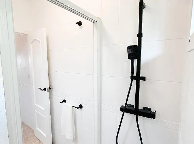 A Un Paso De La Playa Con Piscina Privada *