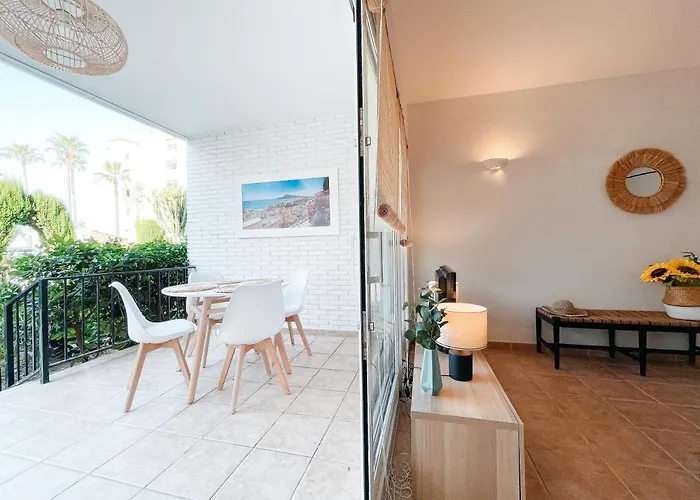 A Un Paso De La Playa Con Piscina Privada * El Albir