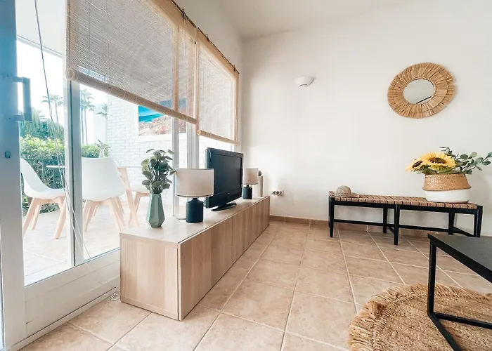 A Un Paso De La Playa Con Piscina Privada *
